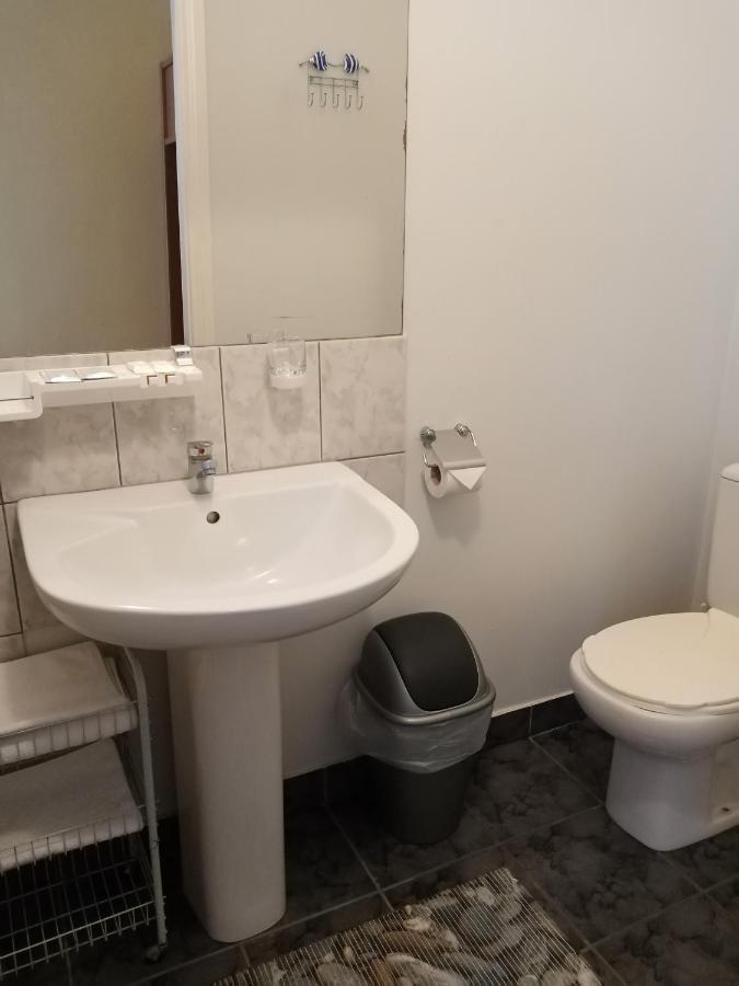 Gamma Hotel Livani Luaran gambar