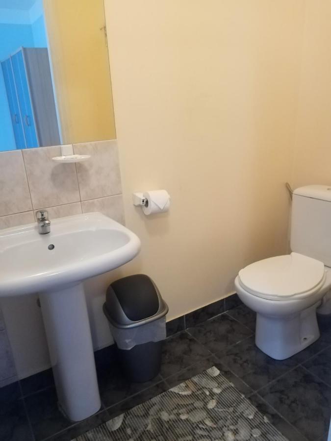 Gamma Hotel Livani Luaran gambar