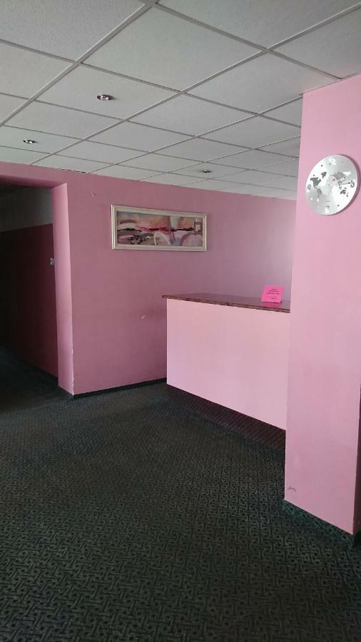 Gamma Hotel Livani Luaran gambar